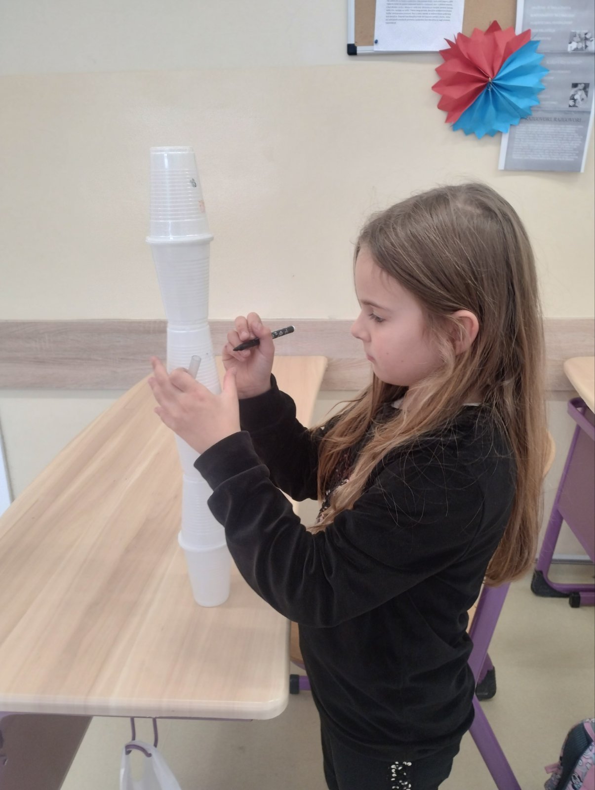 0-02-05-4198d6f7ea69a035716cc787af0177c8a99326cb3d8e2feedf44c421d9edd45a_a9325c177c9eacb8